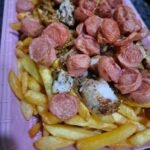 Salchipapa pequeña mixta